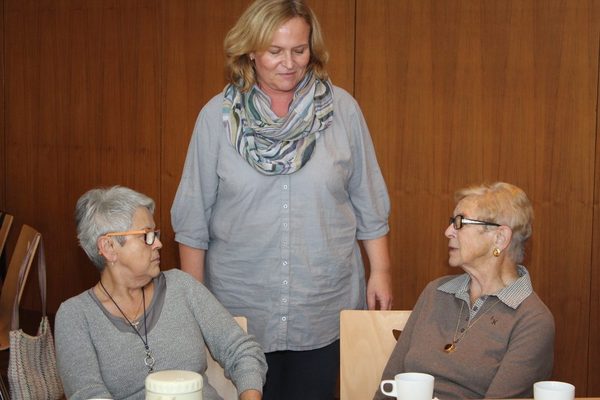 Foto 2 von 14 aus der Galerie Frauen Kaffeetreff 2016