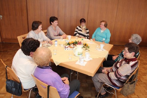 Foto 12 von 14 aus der Galerie Frauen Kaffeetreff 2016